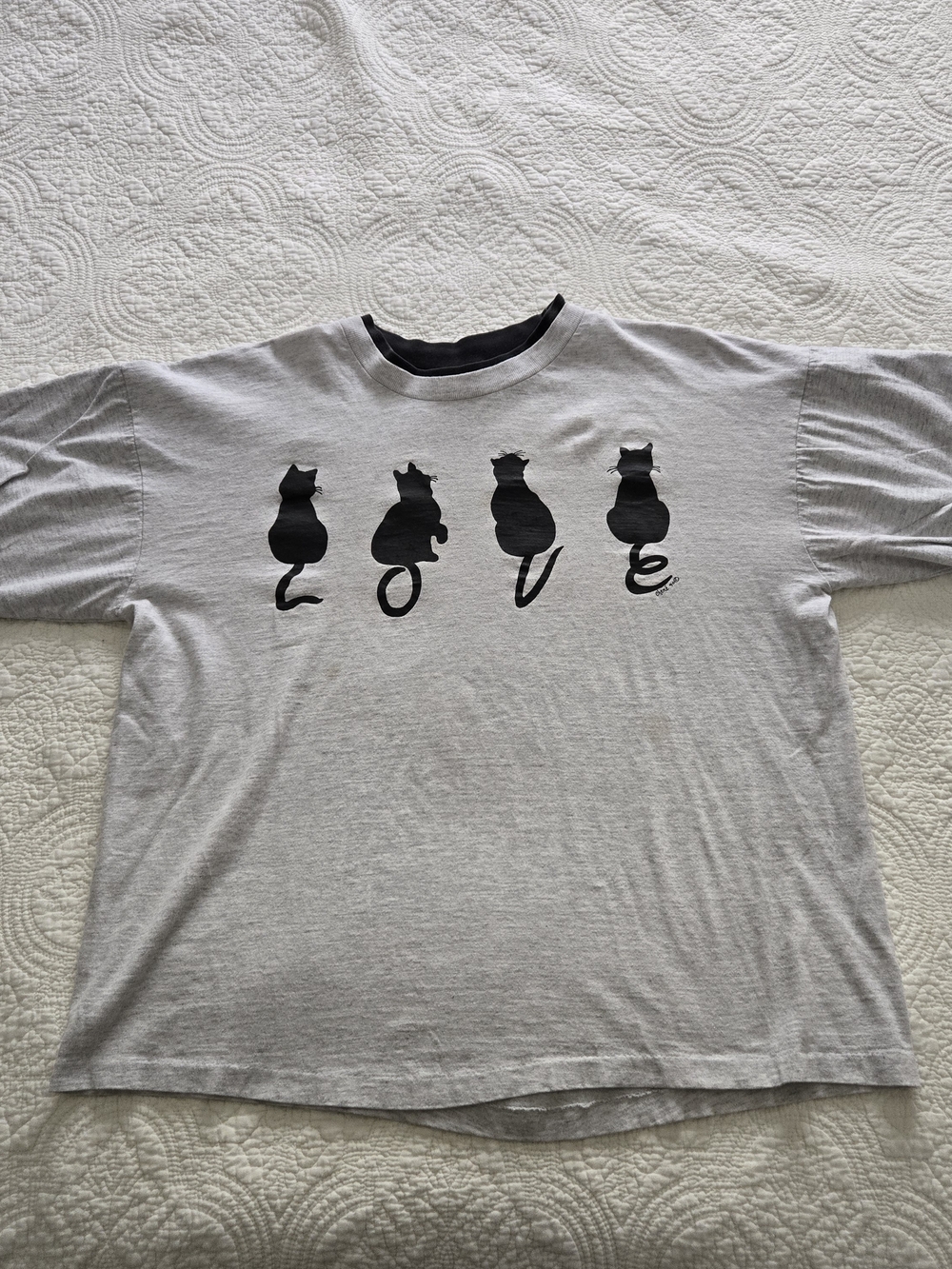 Gray Vintage Cat T Shirt